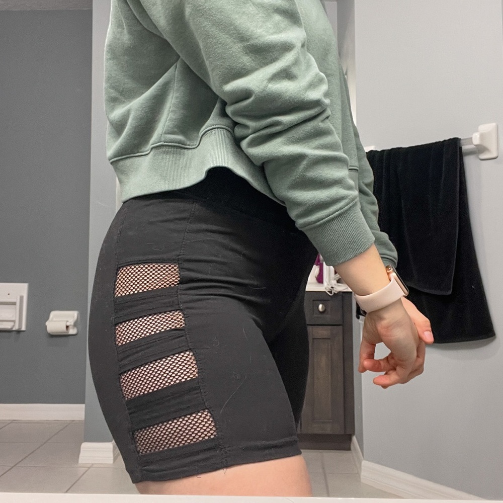 Mesh biker shorts